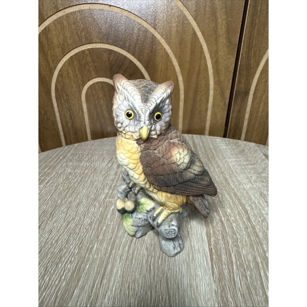 VINTAGE PORCELAIN  OWL FIGURINE ON BRANCH BY LEFTON CHINA COMPANY, JAPAN